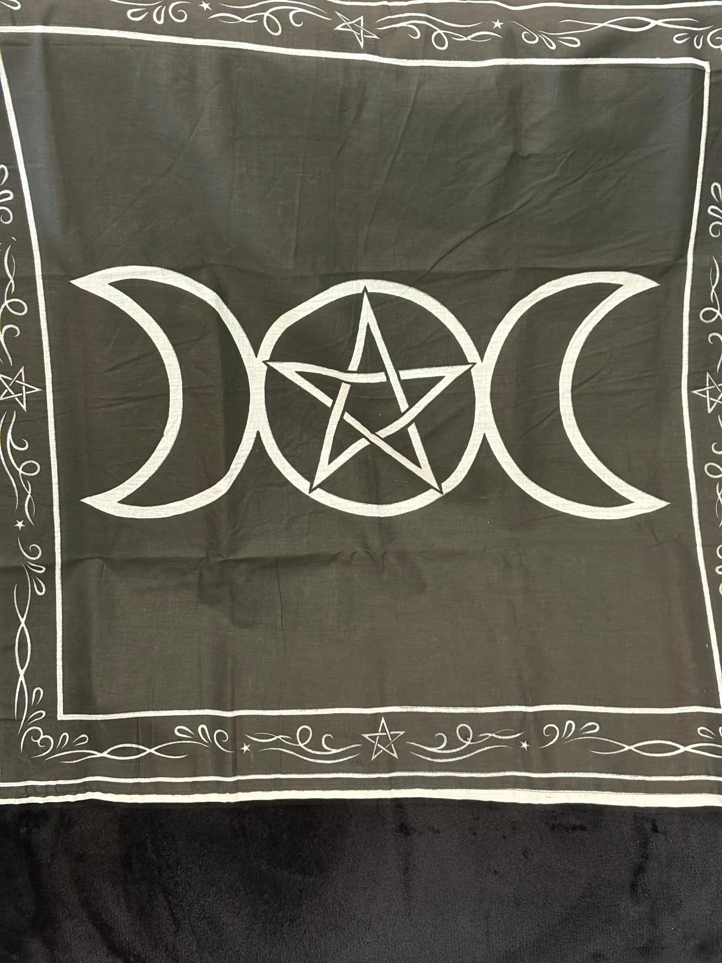 Triple Moon Altar Cloth (70x70cm)