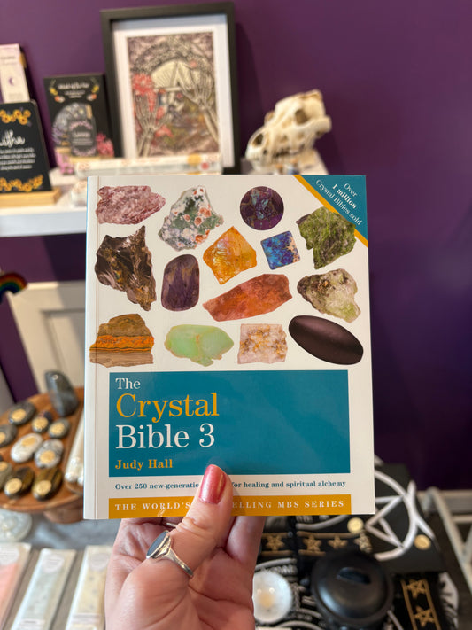 The Crystal Bible 3 - Judy Hall